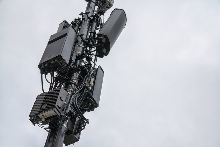 Thailand 5G Auction Raises 100.5 Billion Baht