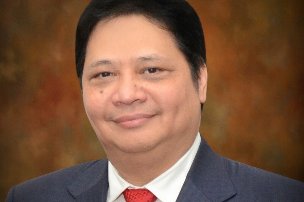 Indonesia Takes ASEAN Chair, Pushes Economic Growth