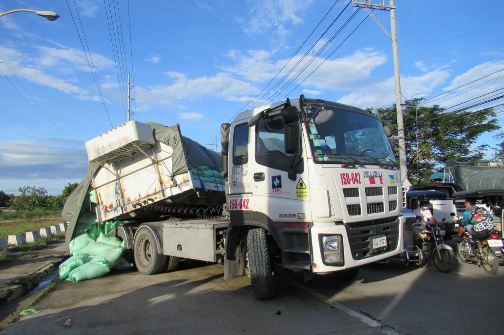 Eight family members killed in Philippine van-truck crash