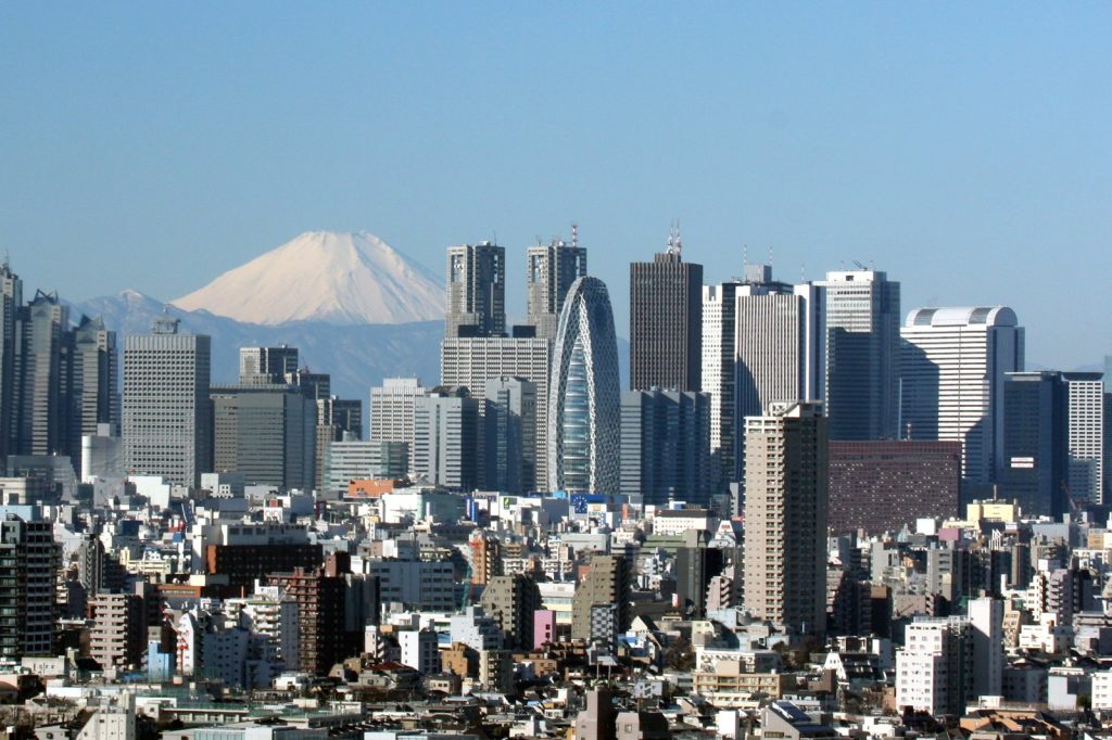 Japans trade surplus turns to deficit as weak yen raises import costs