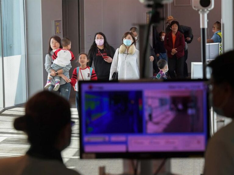 China declines virus assistance from US, Taiwan