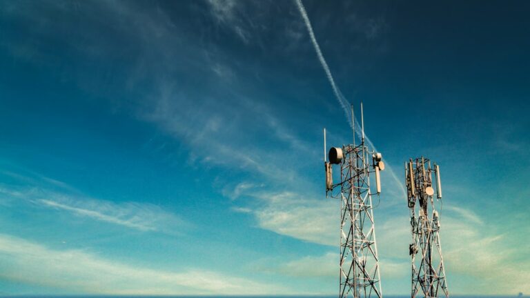 Malaysia Targets 80% 5G Coverage by End of 2024 Nationwide