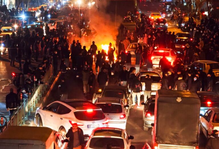 Iran’s Economy Is Collapsing: Why No New Mass Uprising?