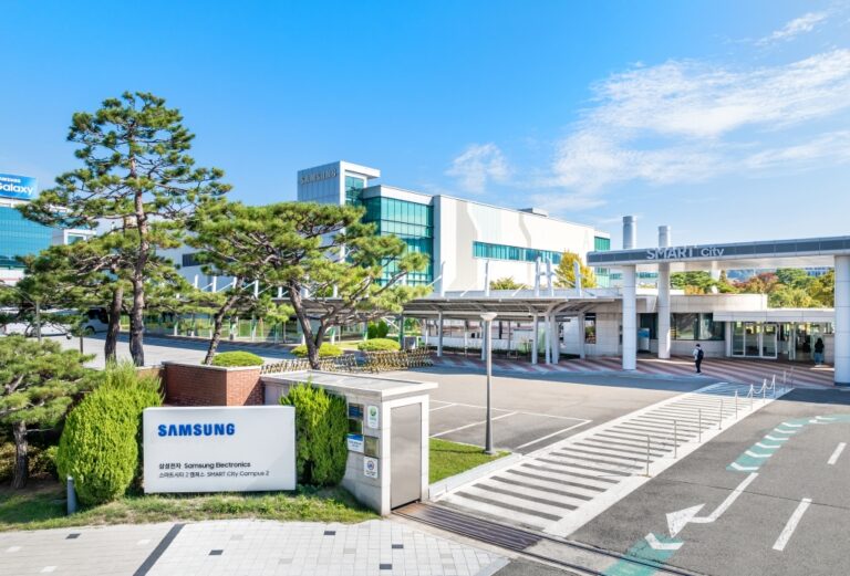 Samsung and LG Close Plants Amid South Korea COVID Outbreak
