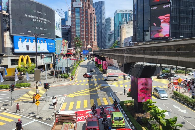 Smoke Over the Strait: The Haze Crisis Smothering Singapore and Kuala Lumpur
