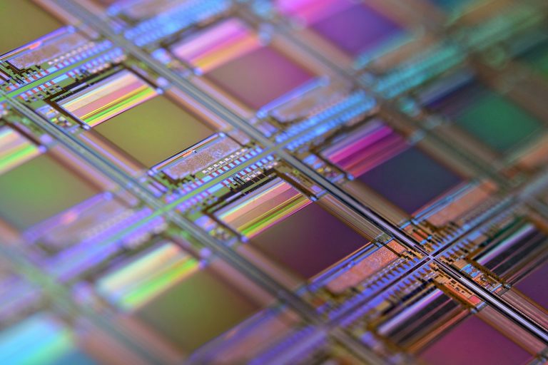 US Treasury Proposes Expanded Curbs on AI and Semiconductor Investments in China