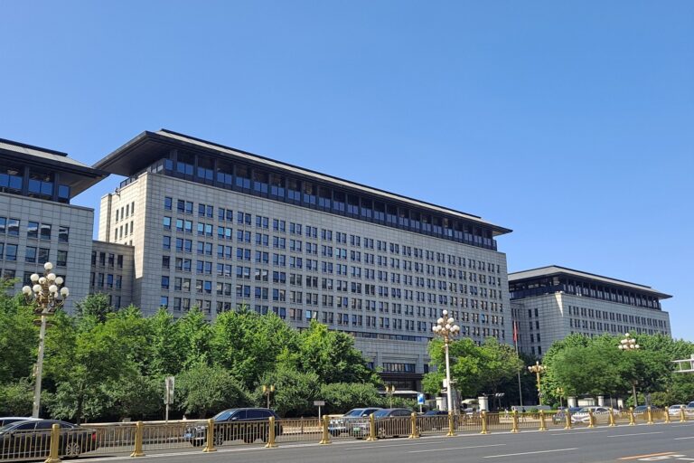 China Moves to Restrict AI Exports as Global Technology Rivalry Intensifies