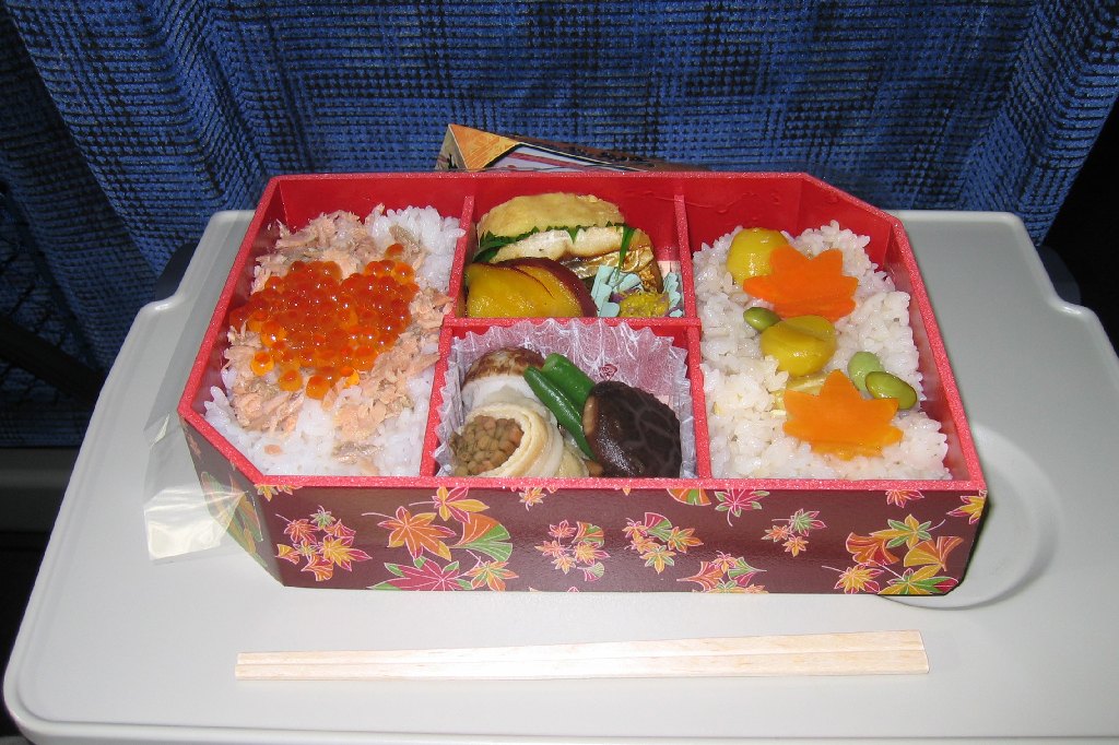 From Onigiri to Onsen Eggs: How Ekiben Preserves Japan’s Culinary Heritage
